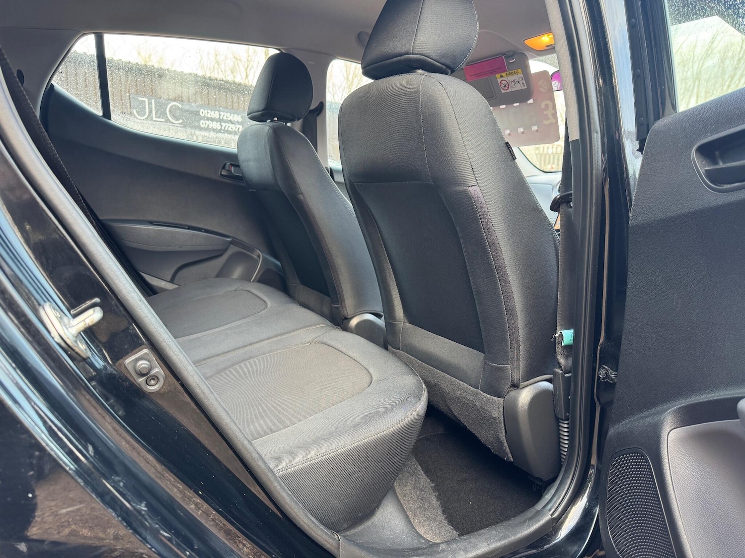 Used Hyundai i10 2019 for sale - 76855984: Photo 30