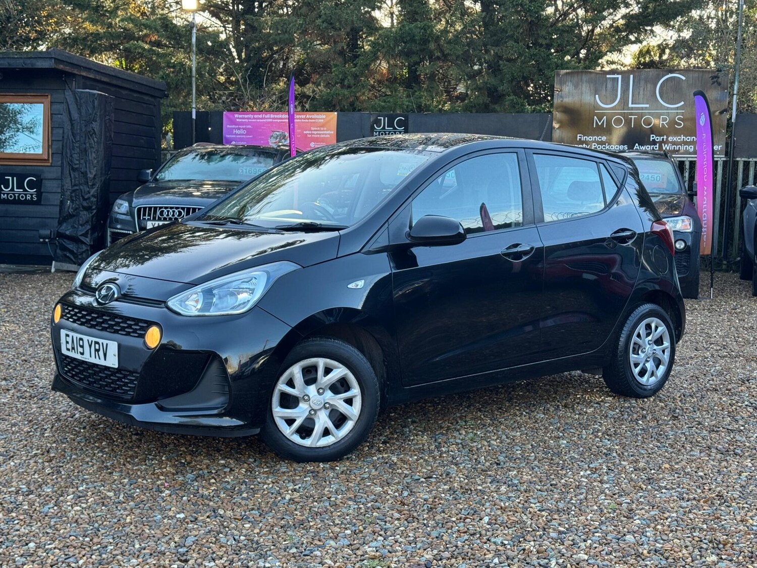 Used Hyundai i10 2019 for sale - 76855984: Photo 5