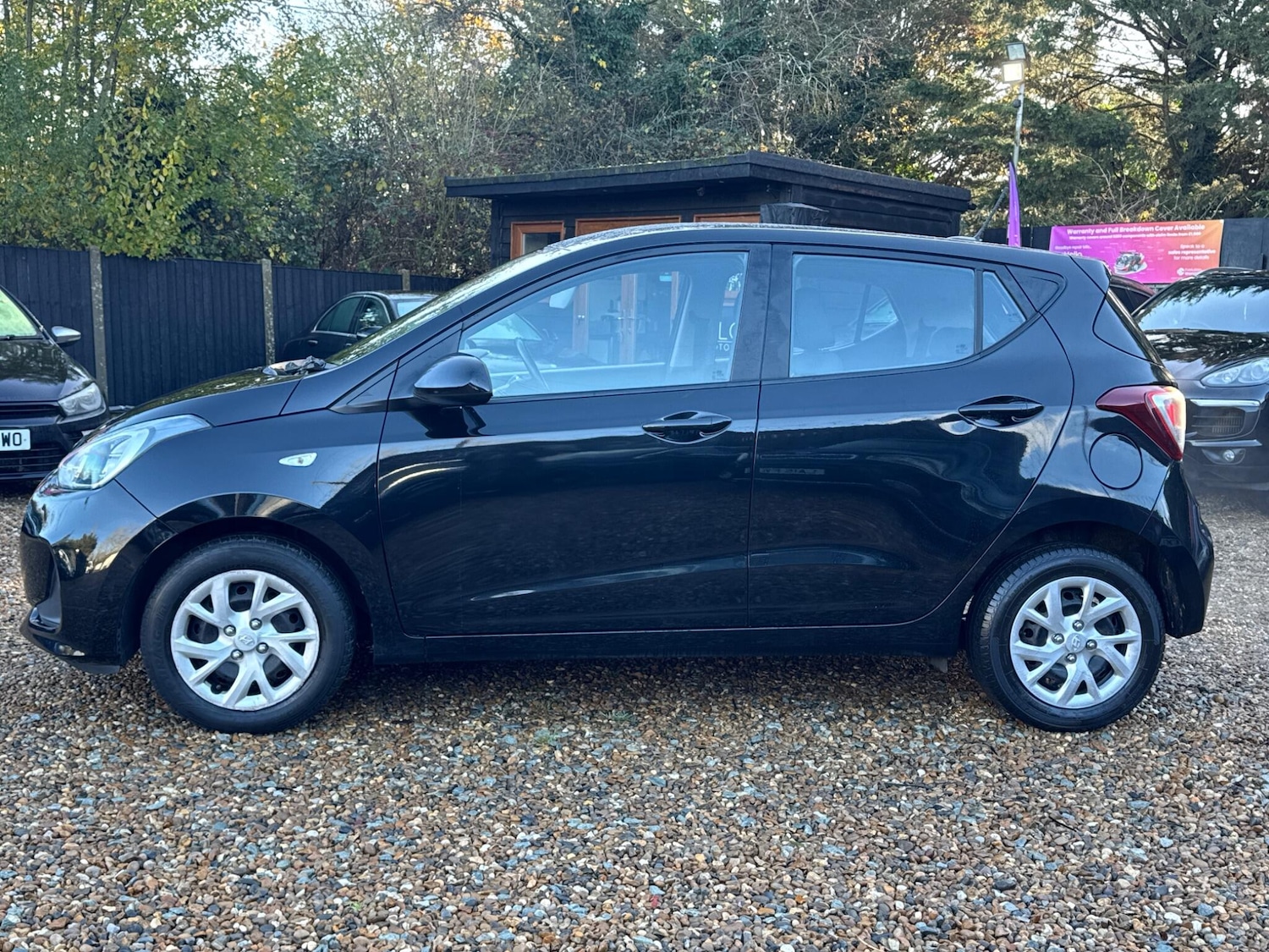 Used Hyundai i10 2019 for sale - 76855984: Photo 7