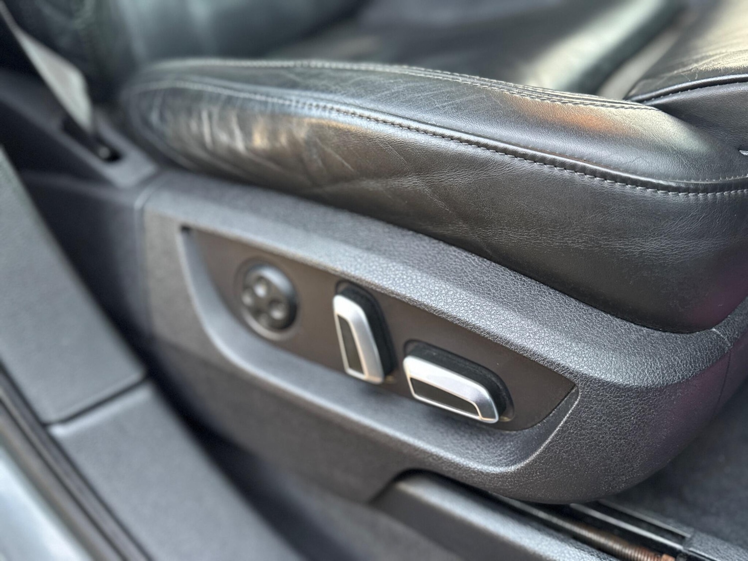 Used Audi Q7 2015 for sale - 76823872: Photo 26