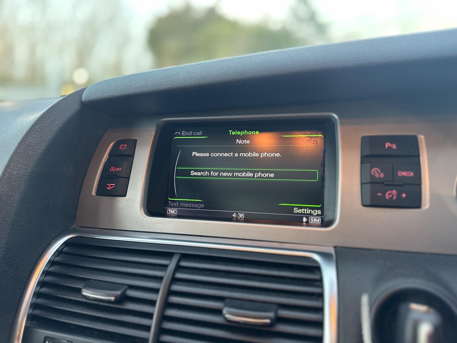 Used Audi Q7 2015 for sale - 76823872: Photo 36