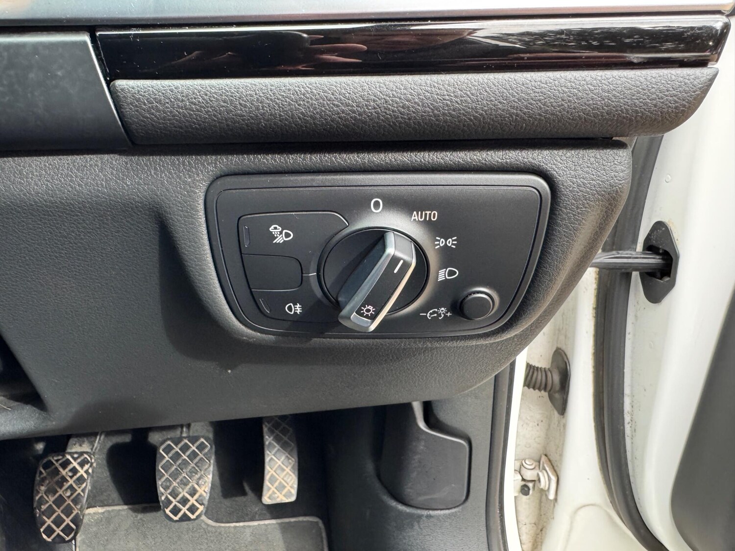 Used Audi A6 2014 for sale - 77755206: Photo 21