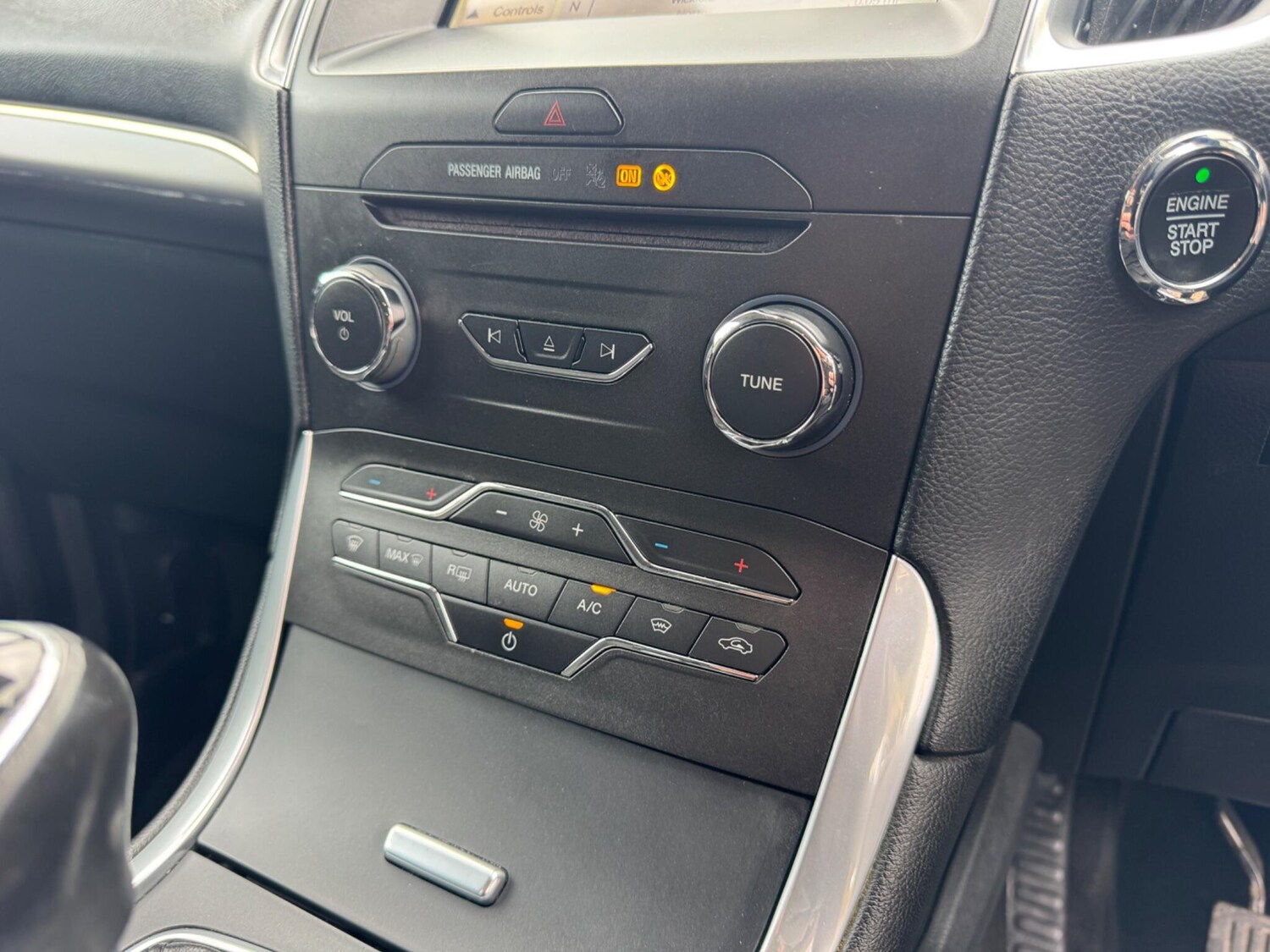 Used Ford S-Max 2018 for sale - 77755196: Photo 27