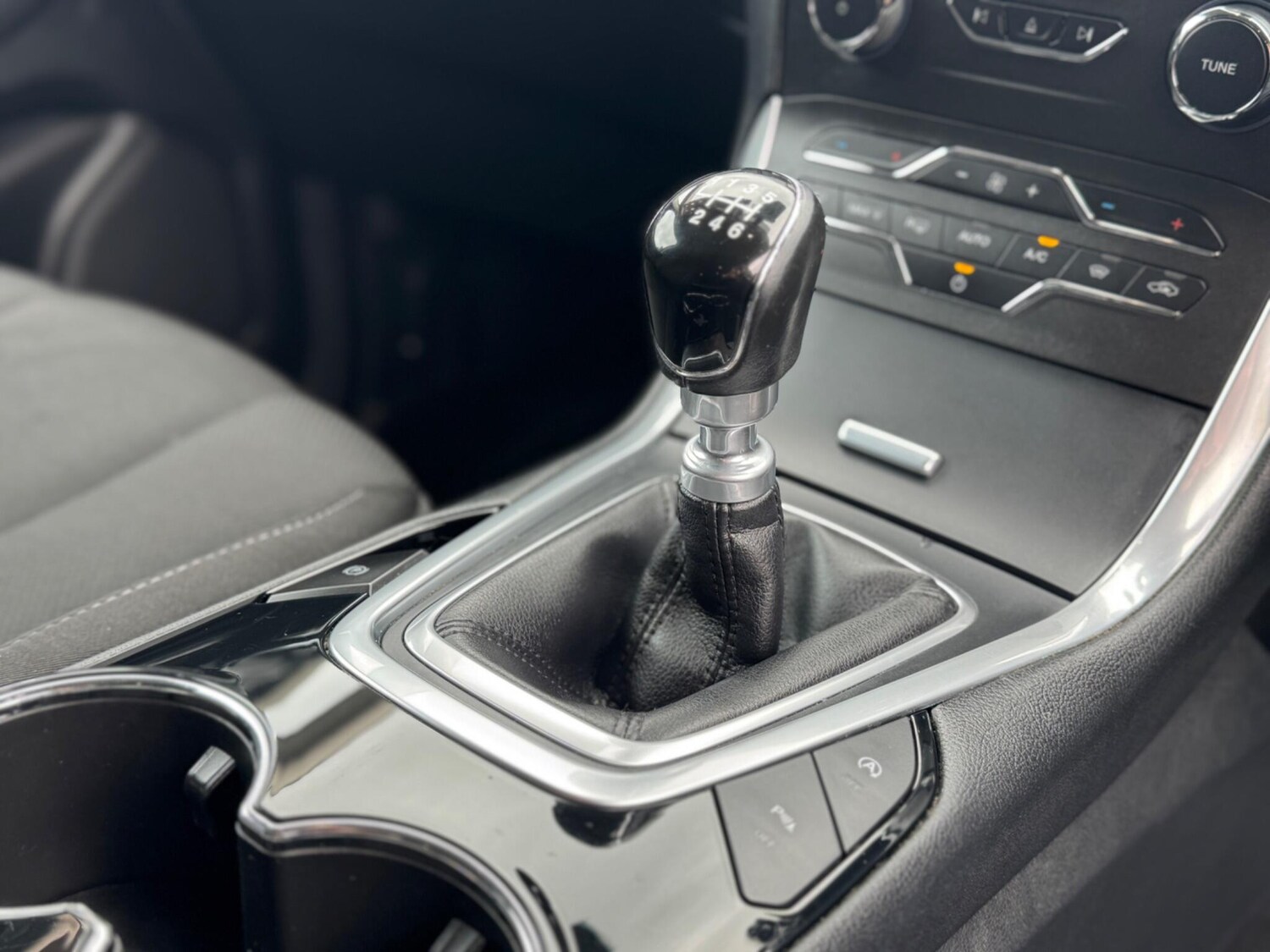 Used Ford S-Max 2018 for sale - 77755196: Photo 28