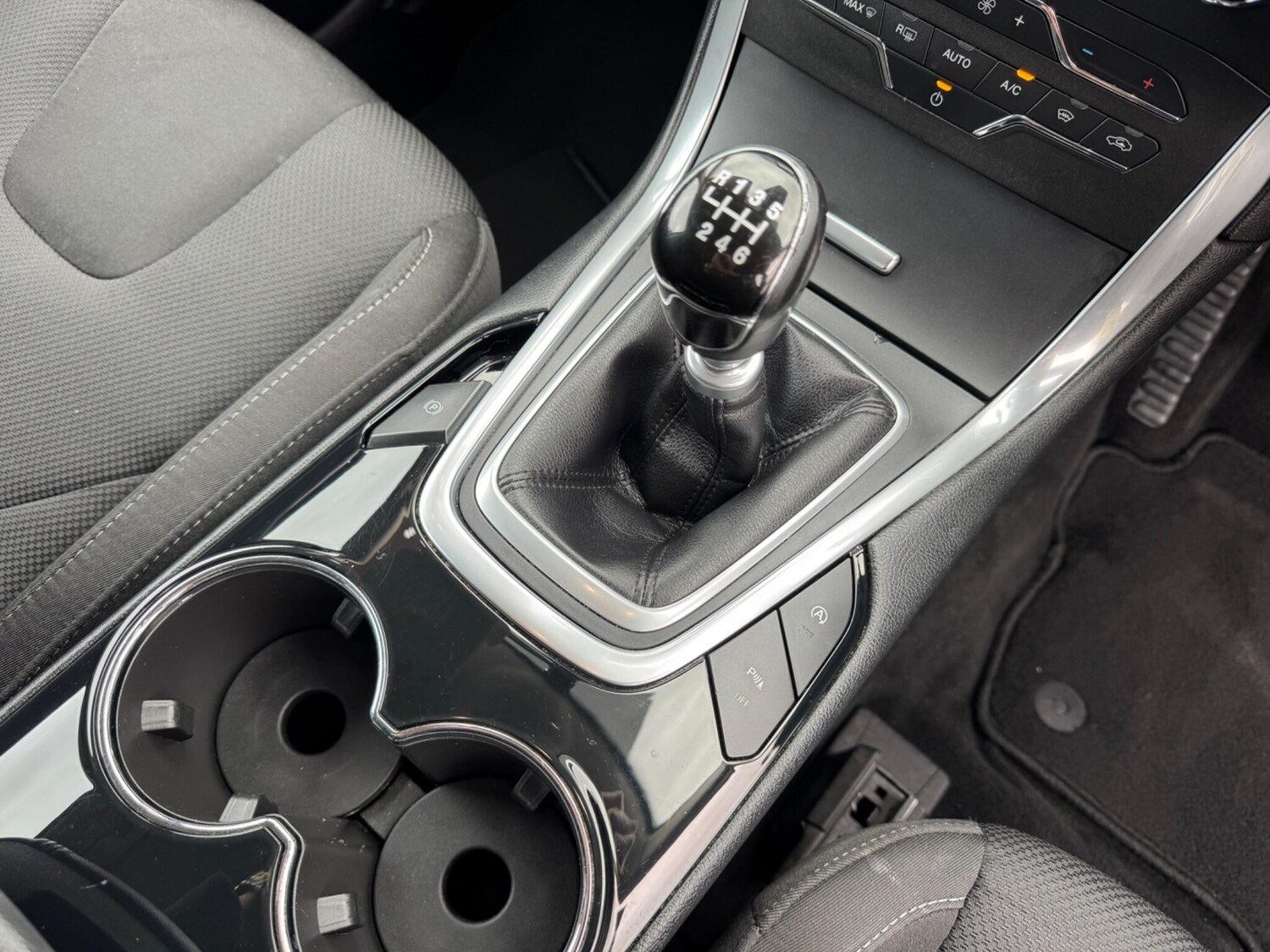 Used Ford S-Max 2018 for sale - 77755196: Photo 30