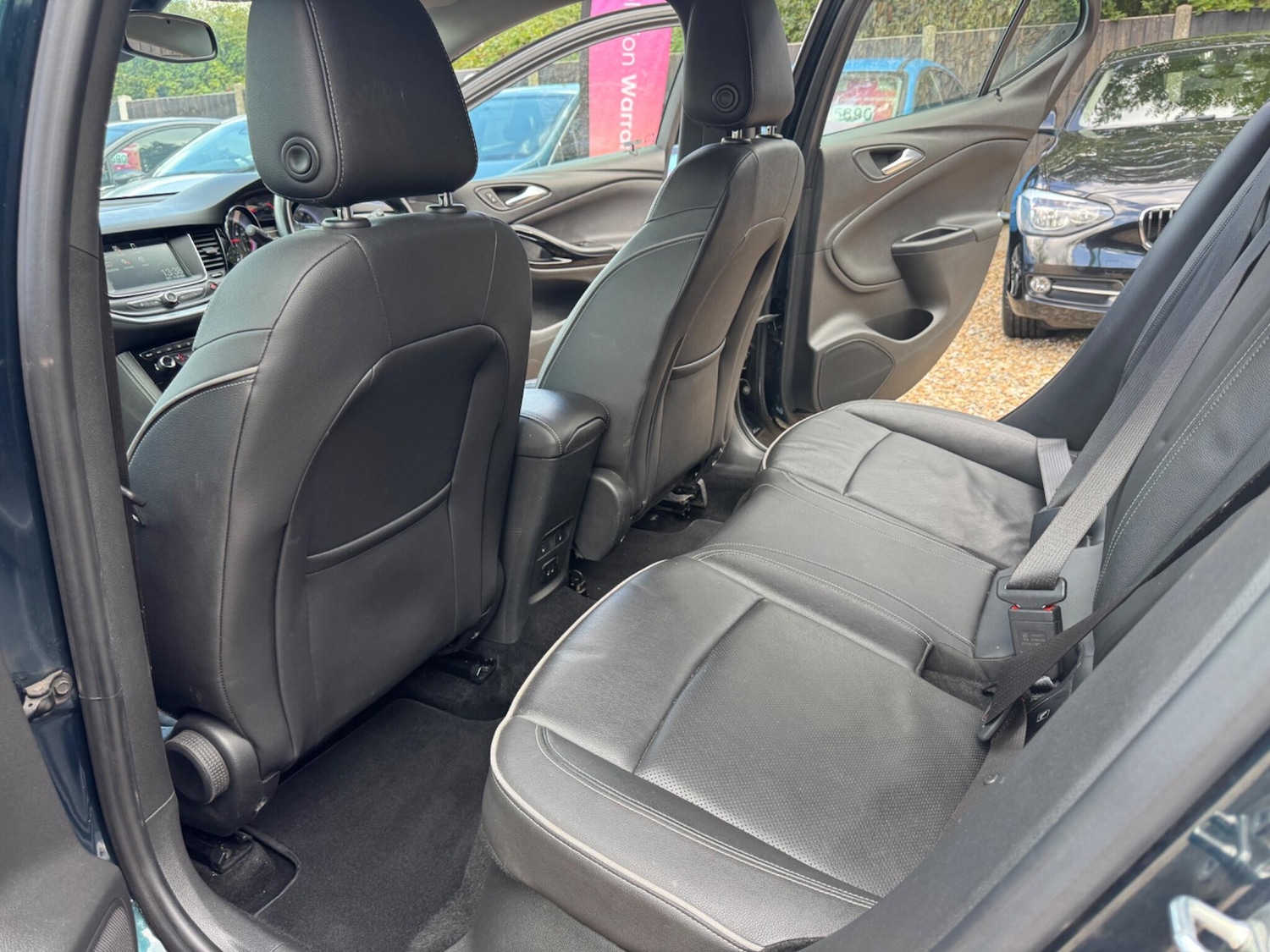 Used Vauxhall Astra 2016 for sale - 76550692: Photo 35