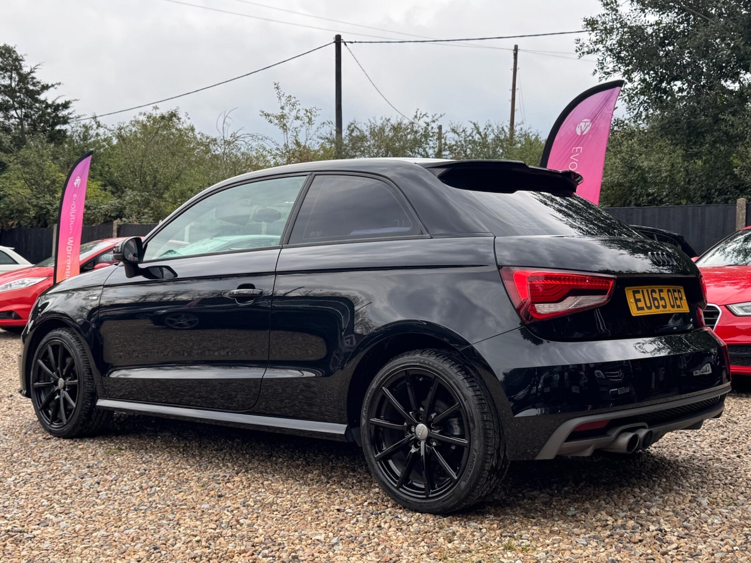 Used Audi A1 for sale - 76472087: Photo 2