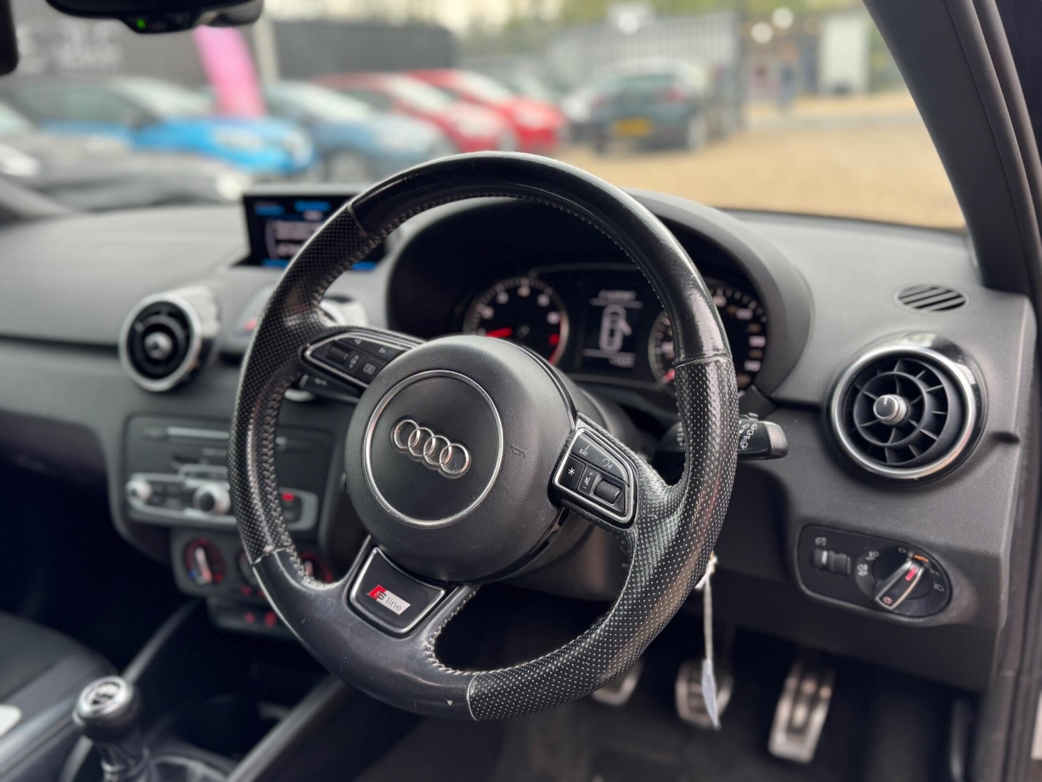 Used Audi A1 for sale - 76472087: Photo 24