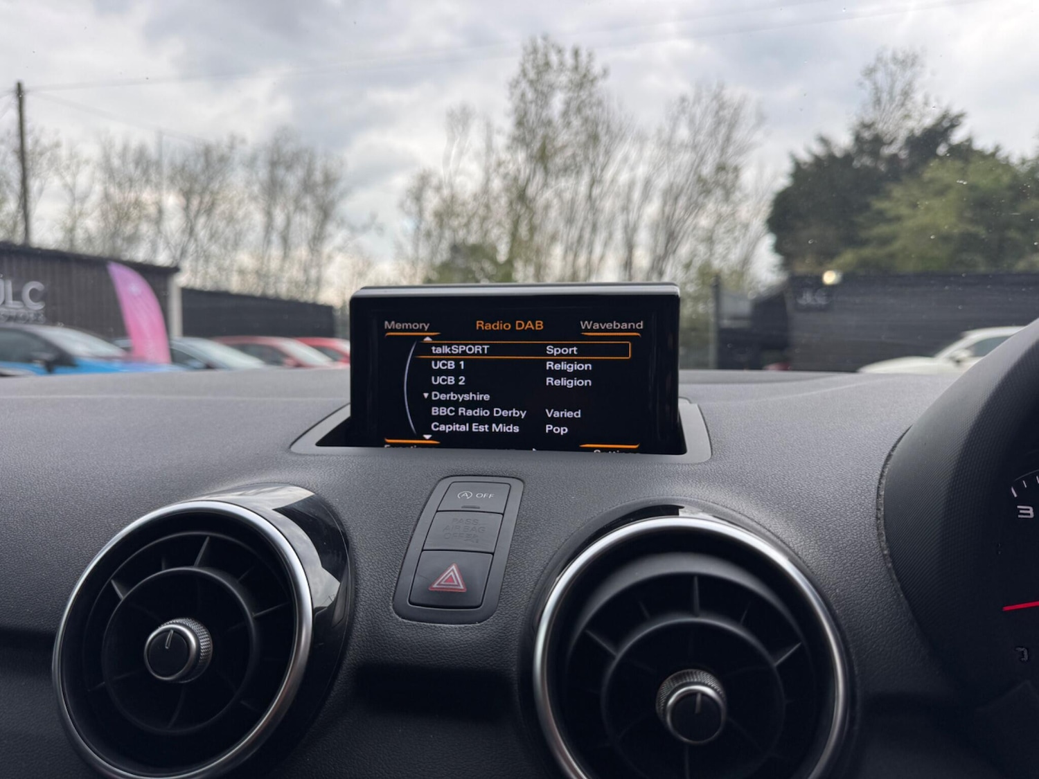 Used Audi A1 for sale - 76472087: Photo 27