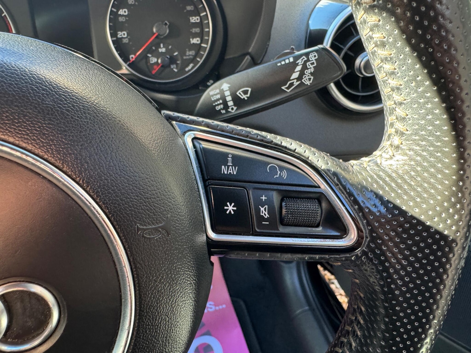 Used Audi A1 for sale - 76472087: Photo 37