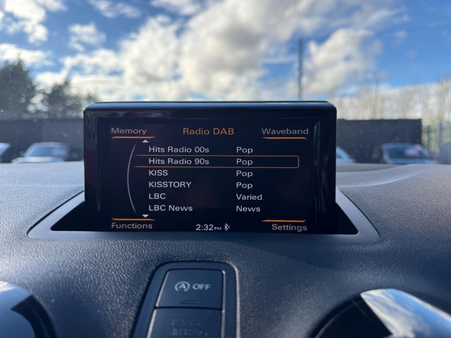 Used Audi A1 for sale - 76472087: Photo 43