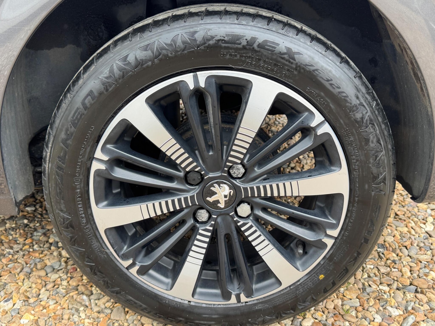 Used Peugeot 208 2019 for sale - 78127615: Photo 14