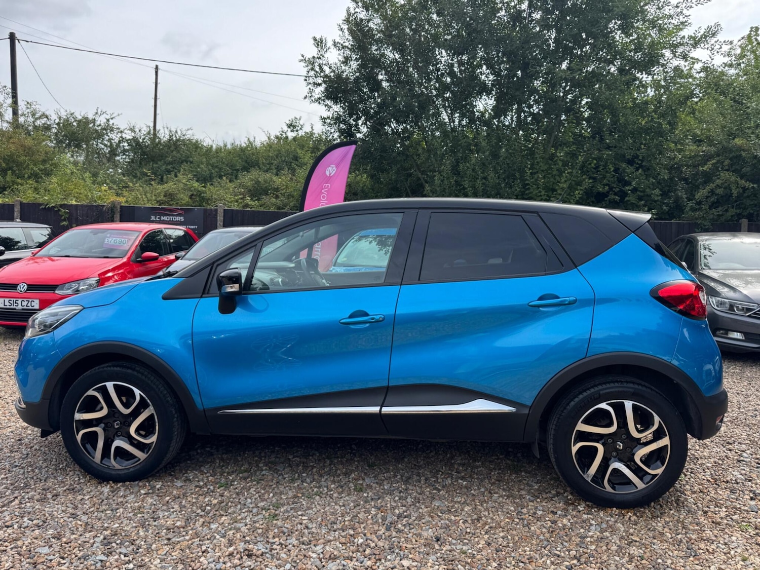 Used Renault Captur for sale - 76473577: Photo 10