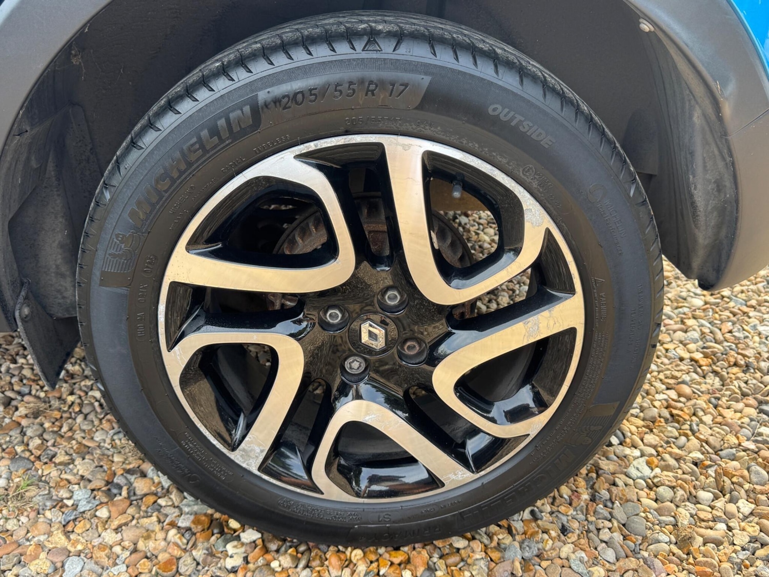 Used Renault Captur for sale - 76473577: Photo 17