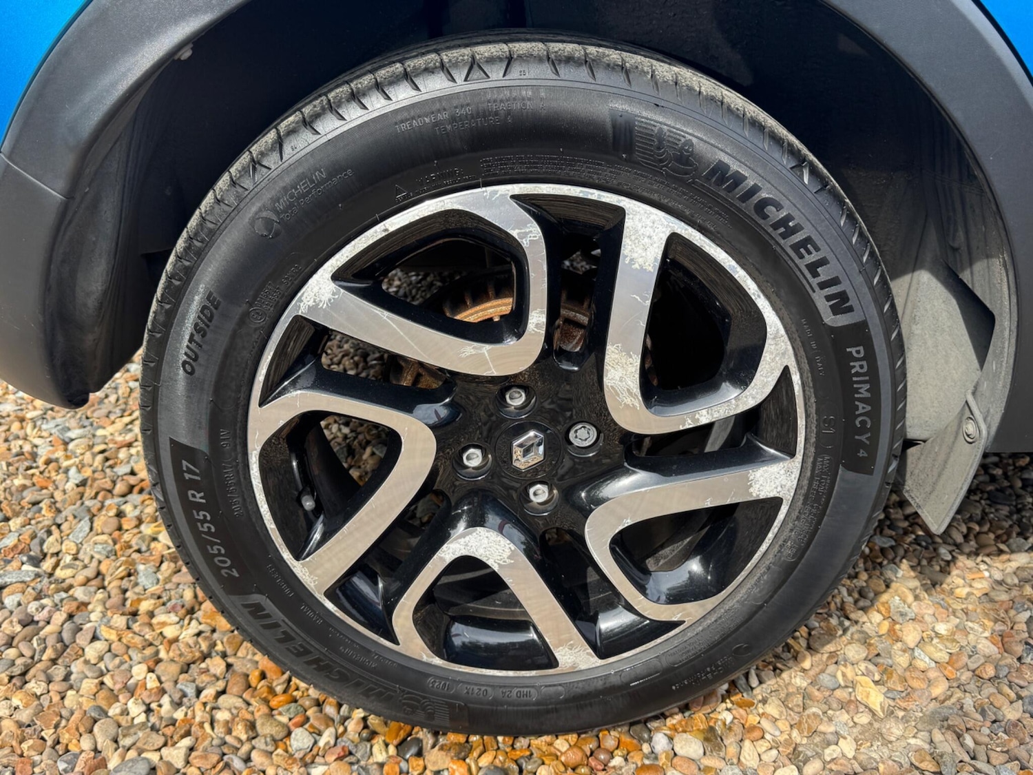 Used Renault Captur for sale - 76473577: Photo 18