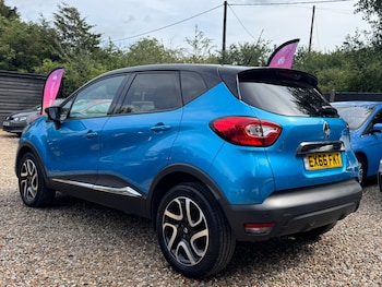 Used Renault Captur 2016 for sale - 76473577: Photo