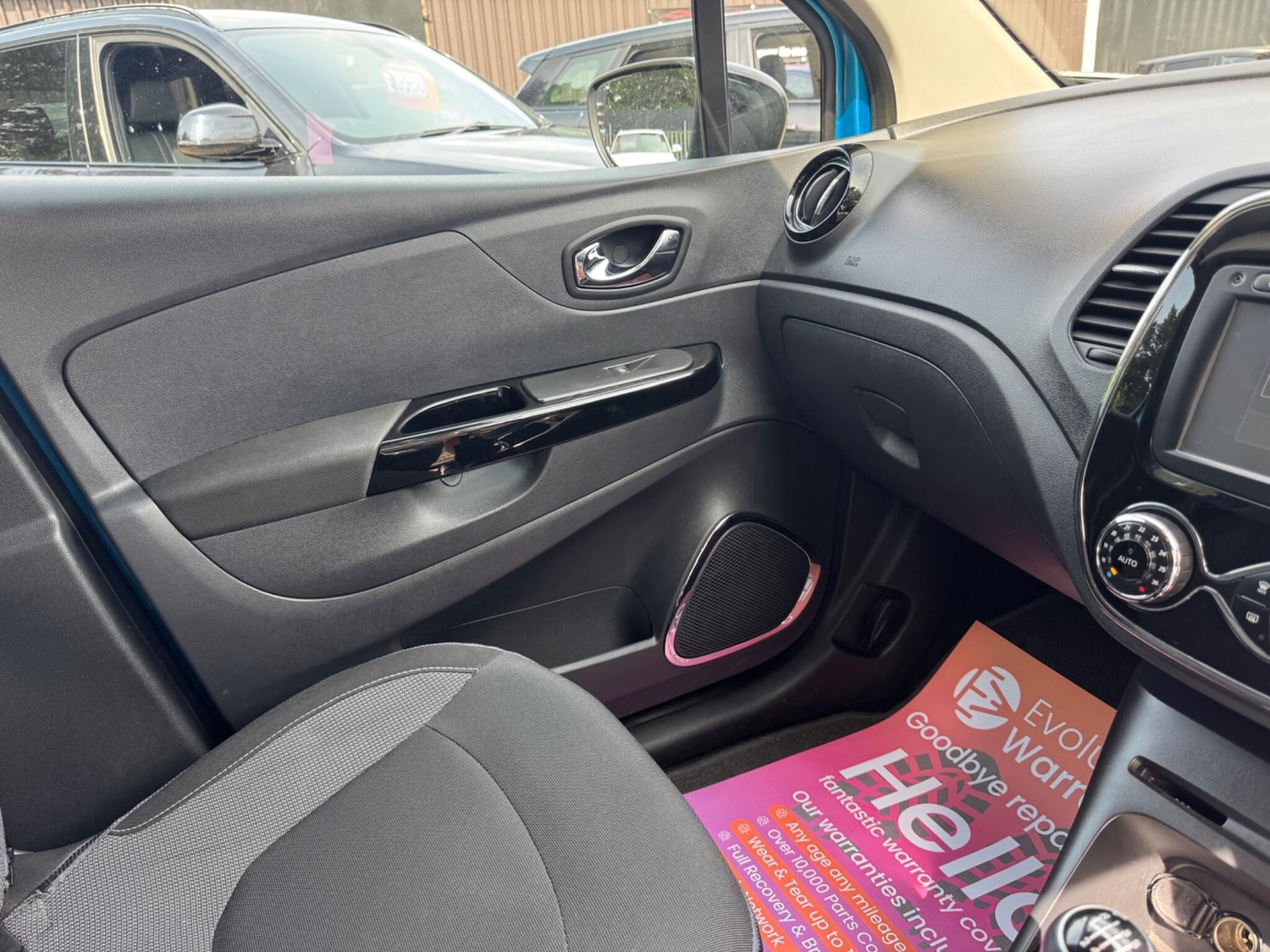 Used Renault Captur for sale - 76473577: Photo 40