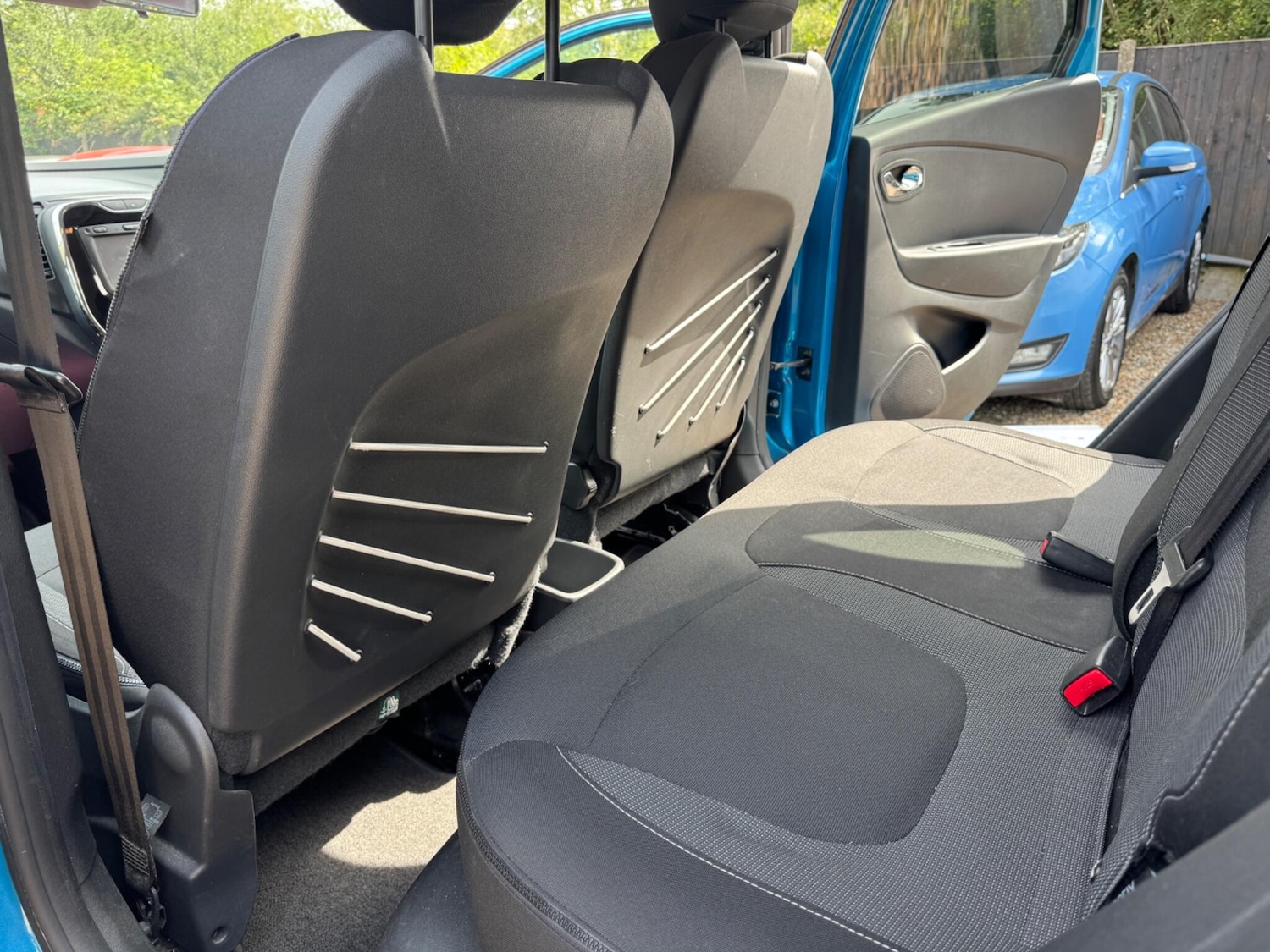 Used Renault Captur for sale - 76473577: Photo 43