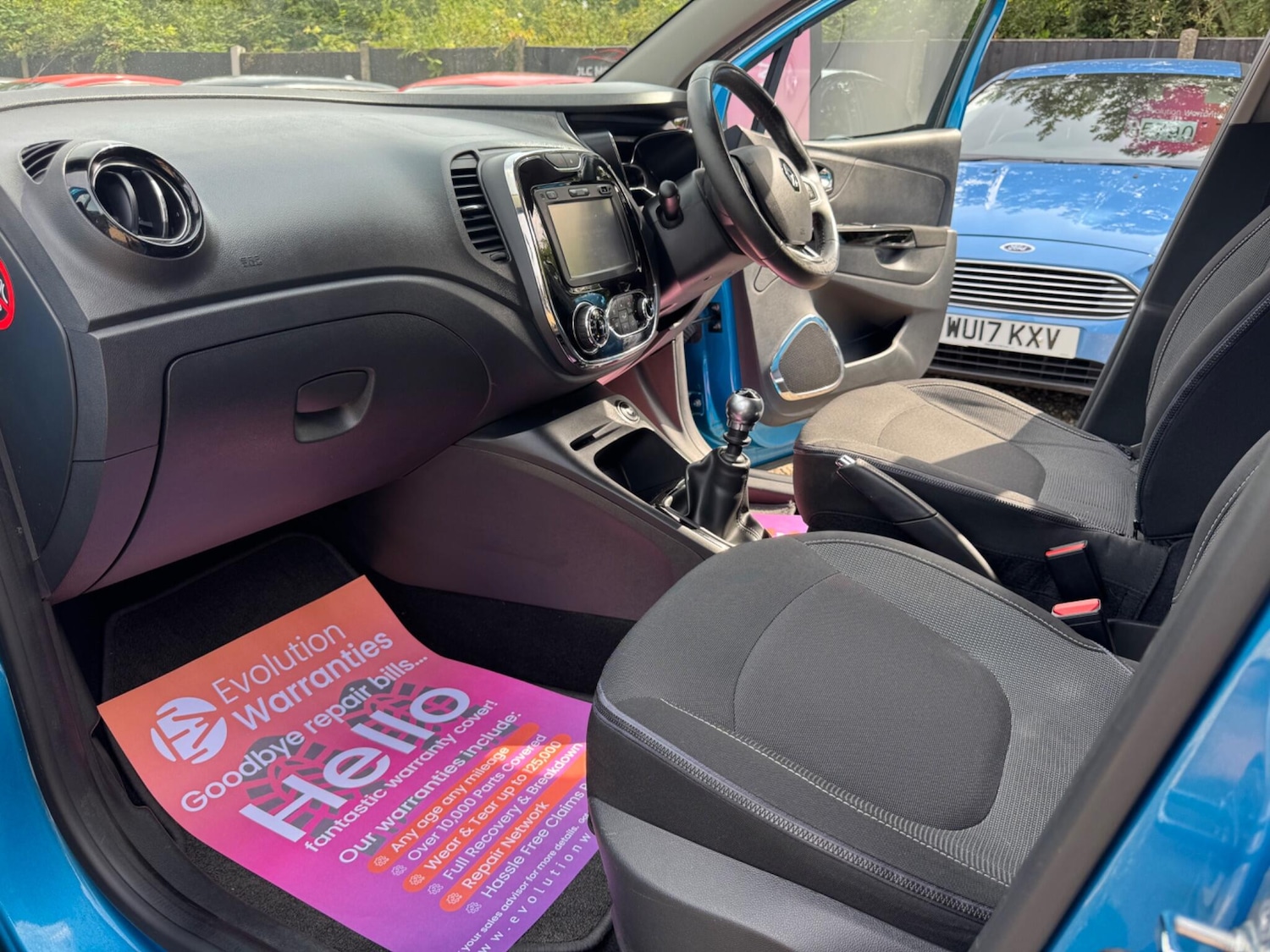 Used Renault Captur for sale - 76473577: Photo 44