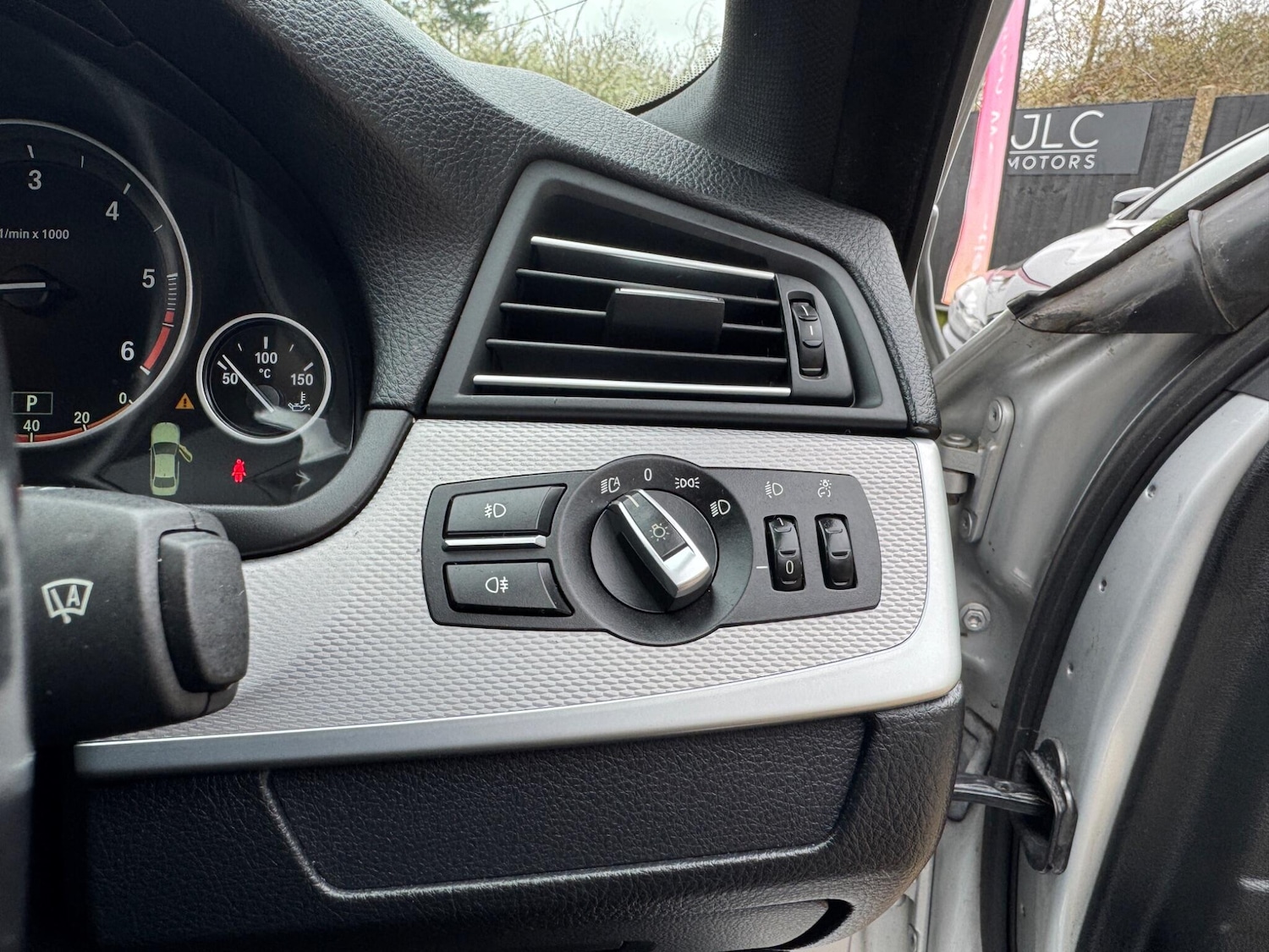 Used BMW 5 Series 2012 for sale - 77882139: Photo 20