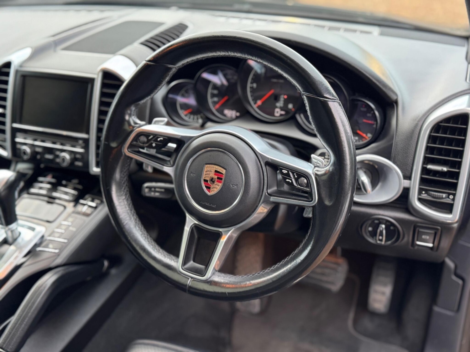 Used Porsche Cayenne 2016 for sale - 76584578: Photo 29