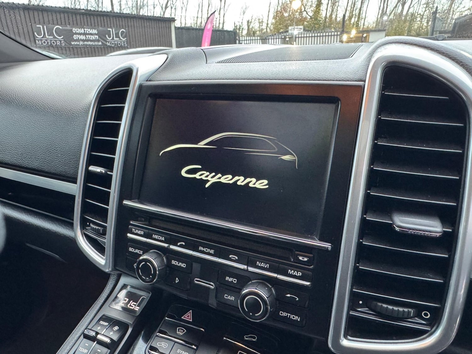 Used Porsche Cayenne 2016 for sale - 76584578: Photo 39