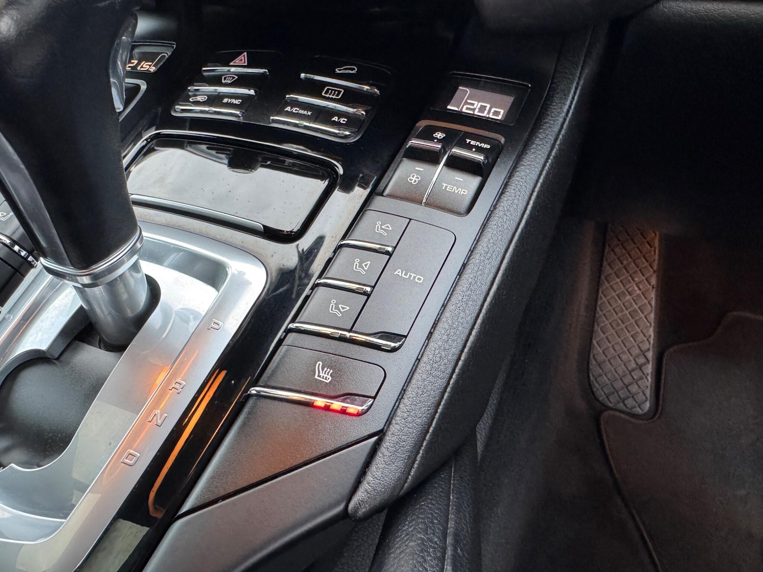 Used Porsche Cayenne 2016 for sale - 76584578: Photo 42