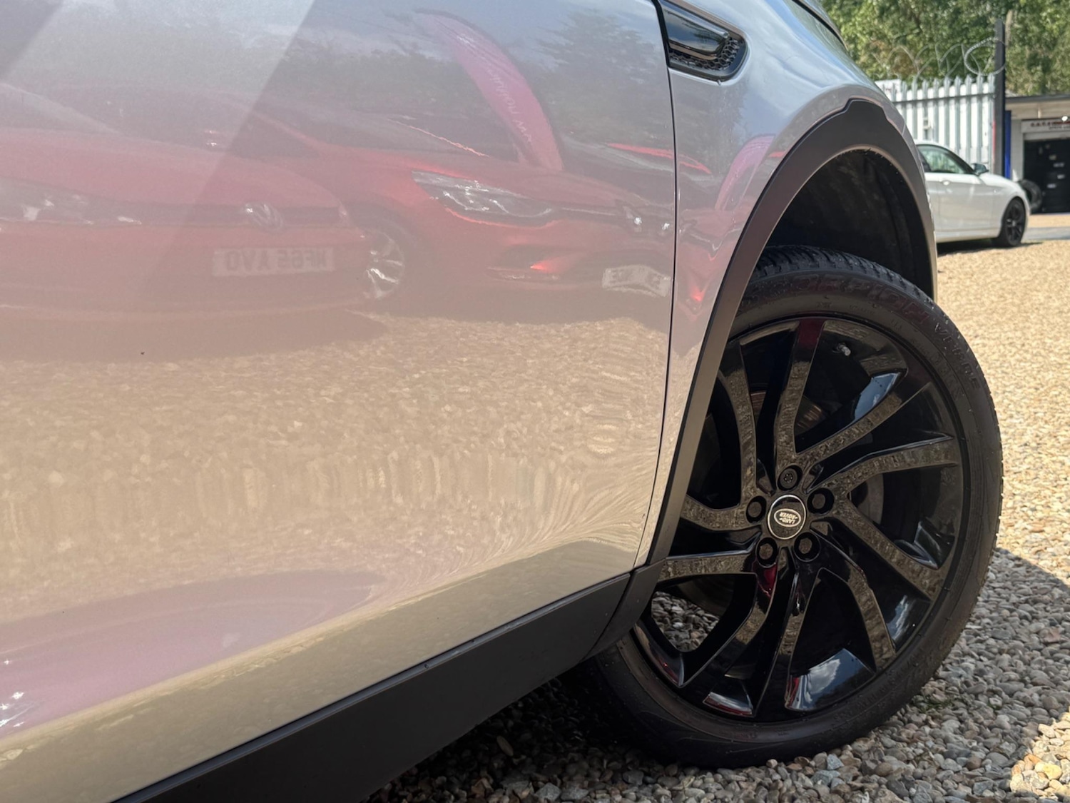 Used Land Rover Discovery Sport for sale - 76473930: Photo 18