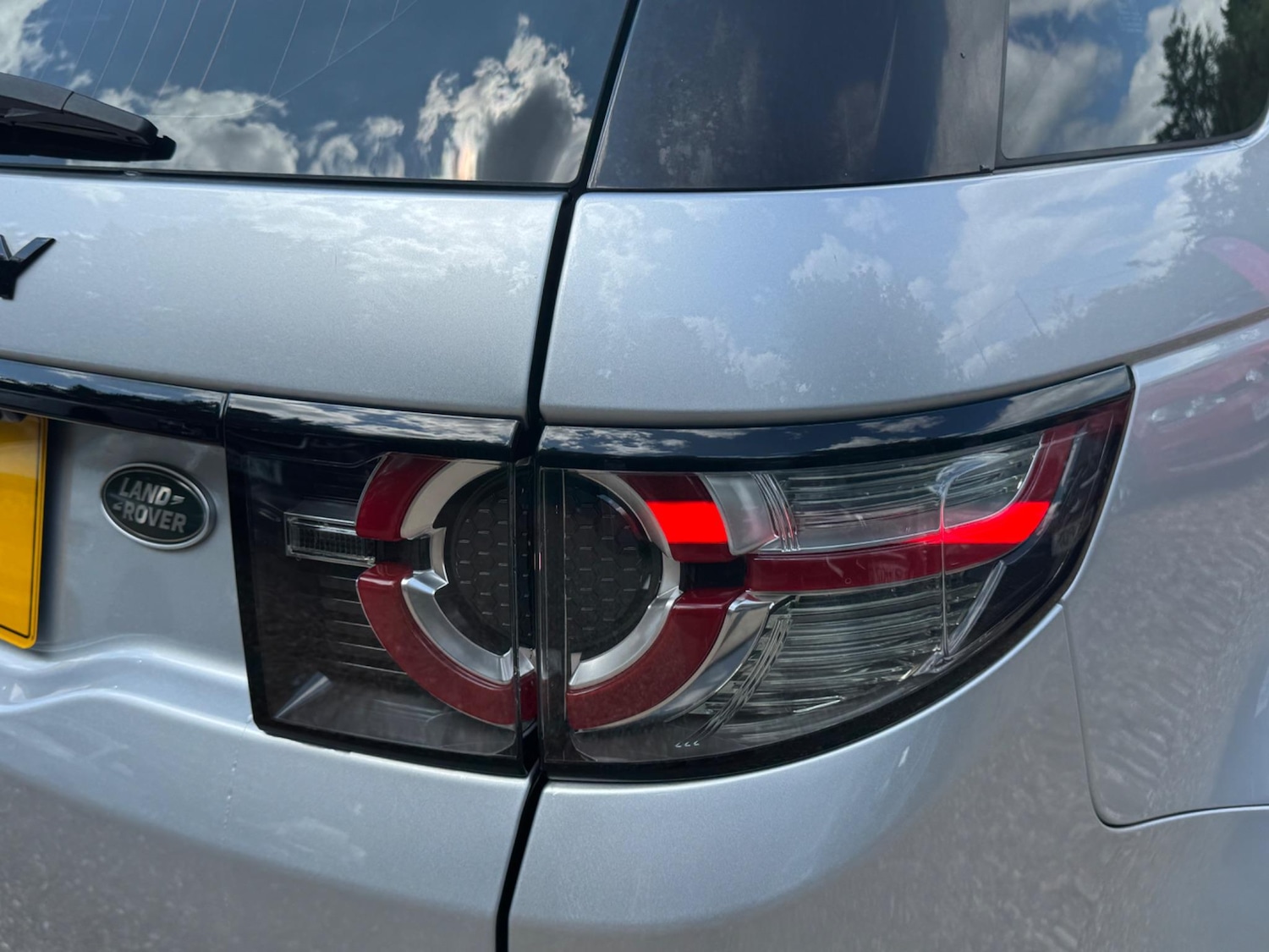 Used Land Rover Discovery Sport for sale - 76473930: Photo 22