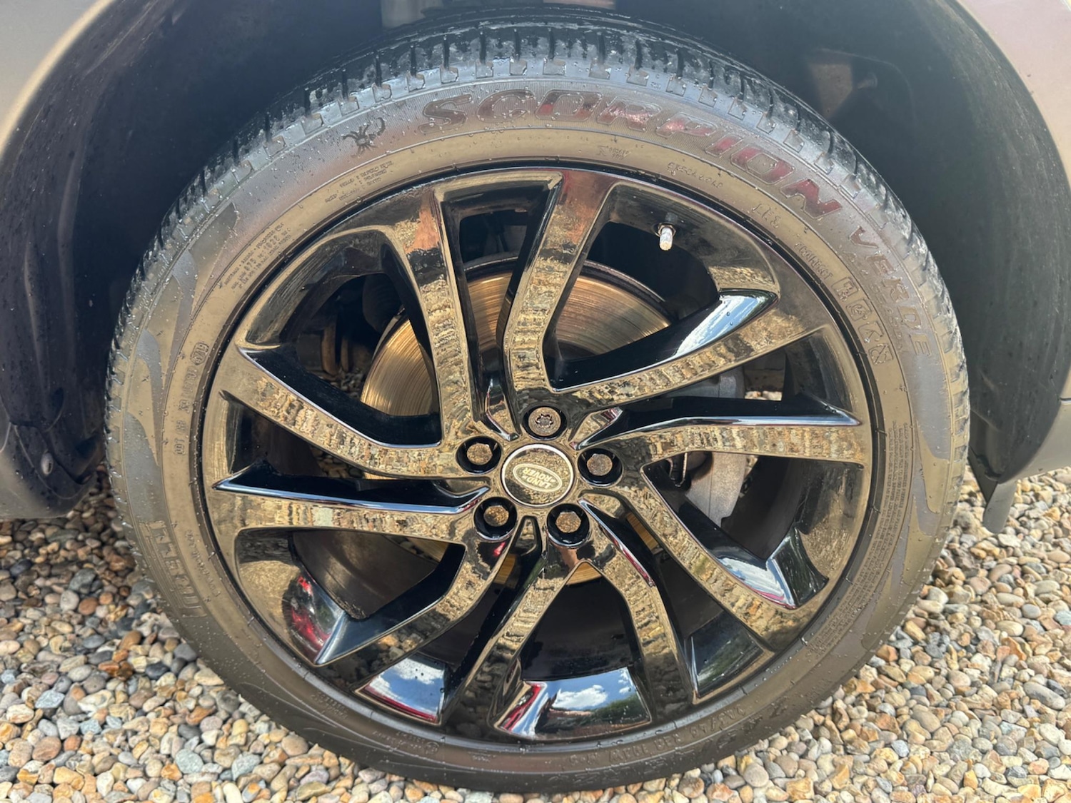 Used Land Rover Discovery Sport for sale - 76473930: Photo 31