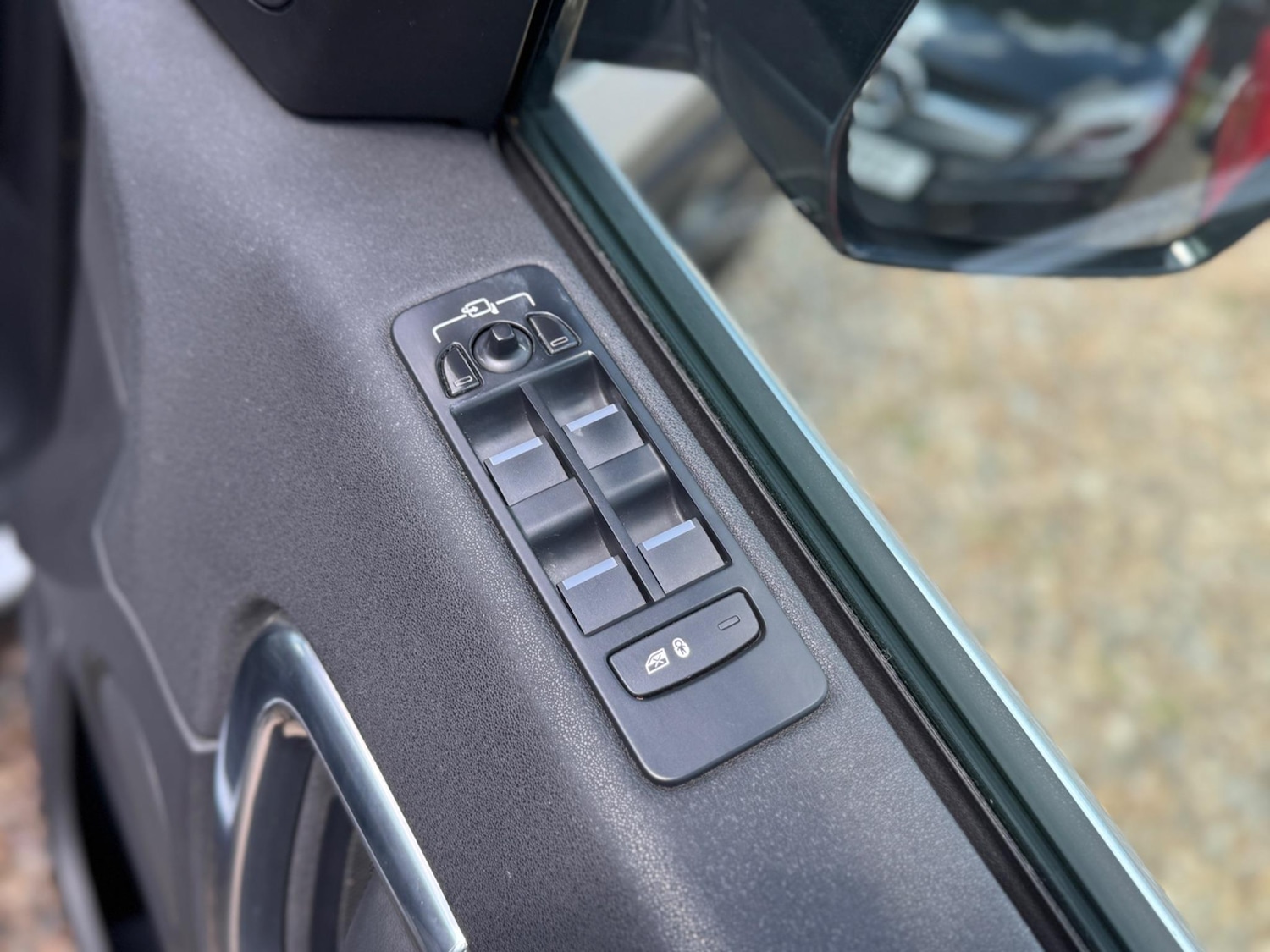 Used Land Rover Discovery Sport for sale - 76473930: Photo 34