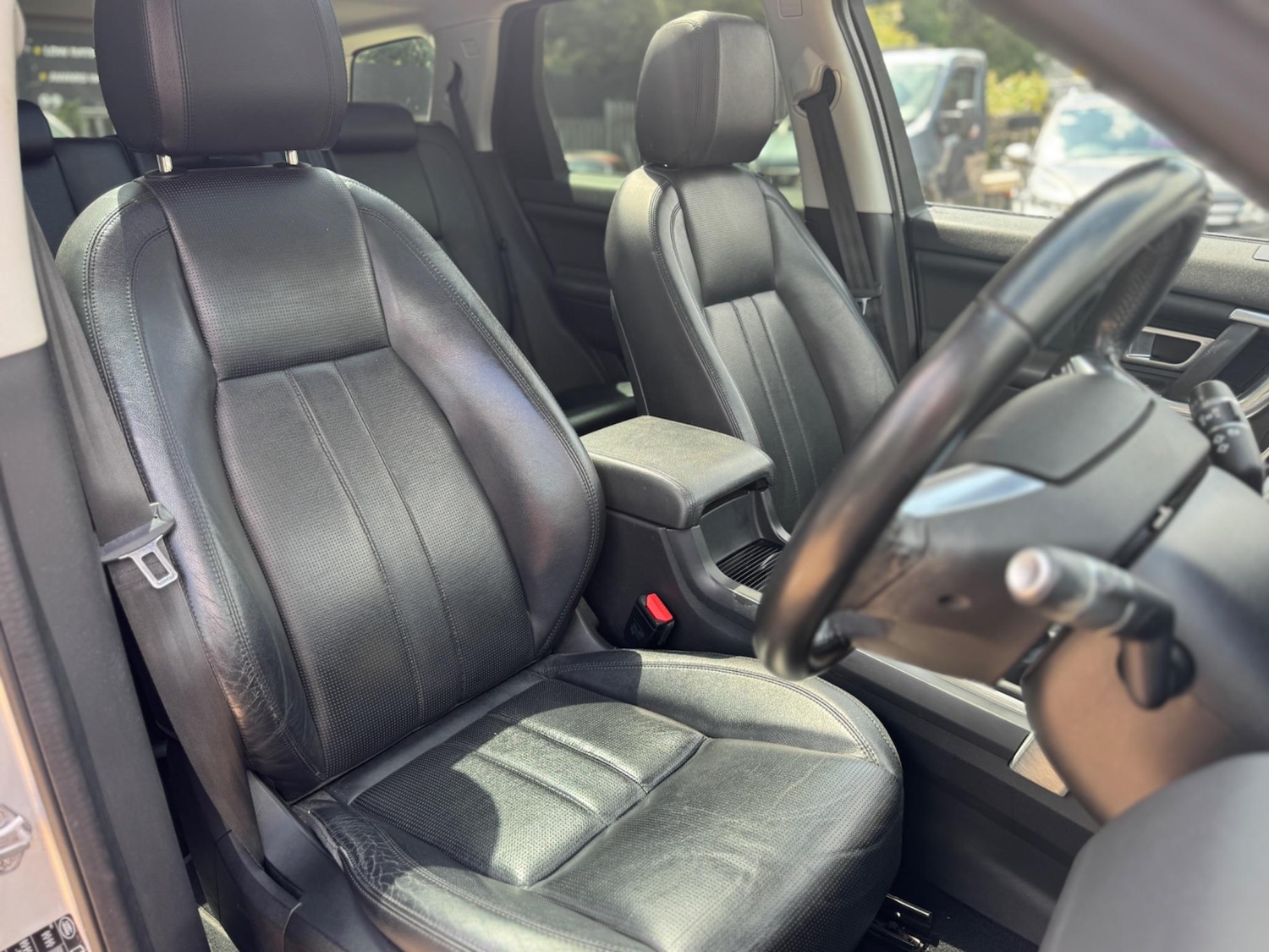 Used Land Rover Discovery Sport for sale - 76473930: Photo 37