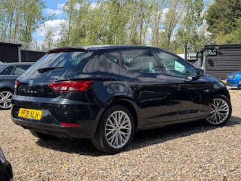 Used SEAT Leon 2019 for sale - 79472300: Photo