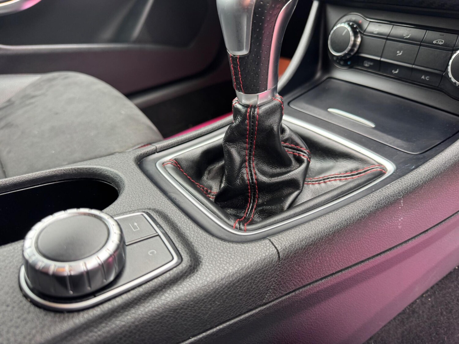 Used Mercedes-Benz A-Class 2015 for sale - 77755192: Photo 28