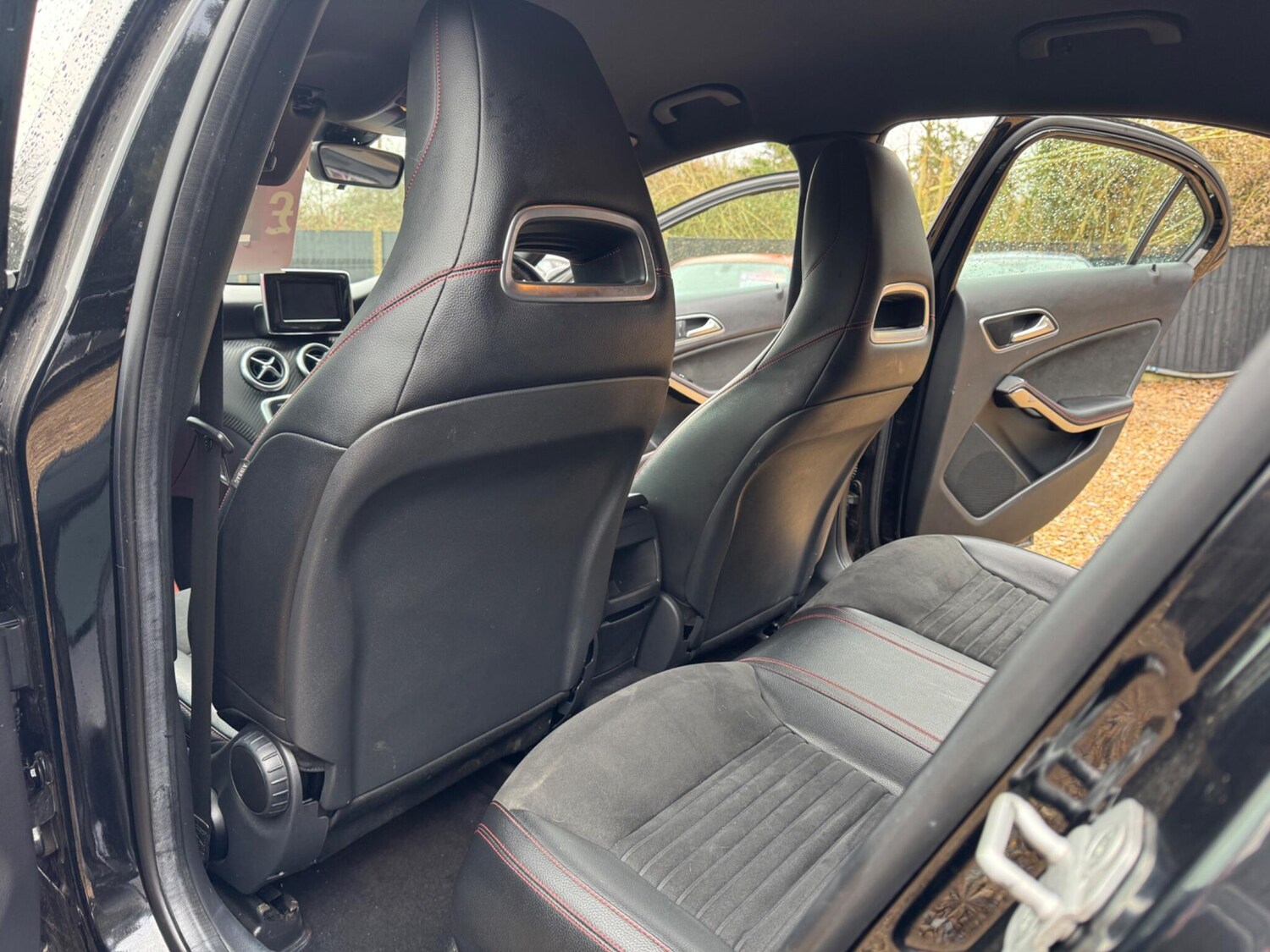 Used Mercedes-Benz A-Class 2015 for sale - 77755192: Photo 31