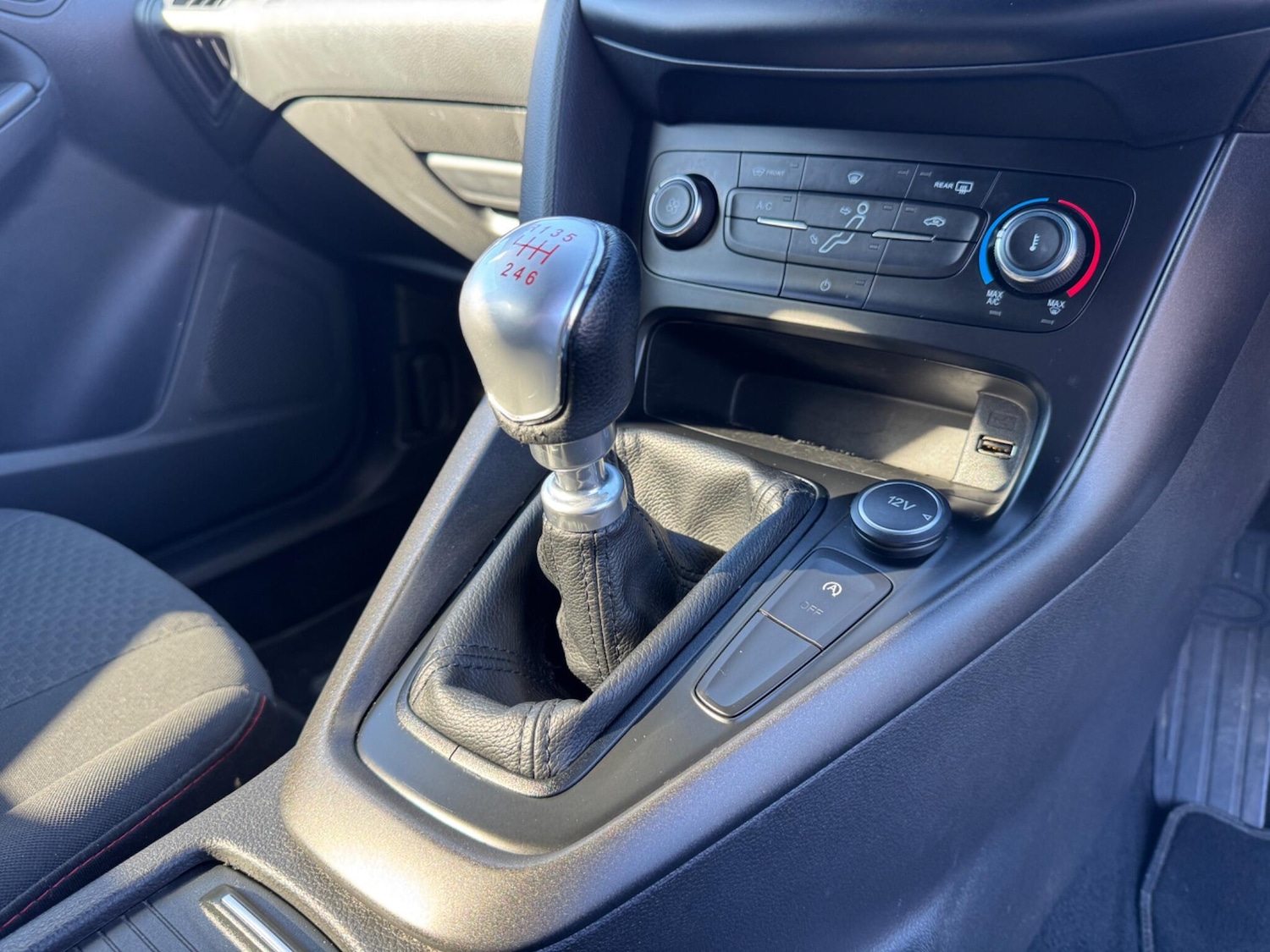 Used Ford Focus 2017 for sale - 77978057: Photo 16