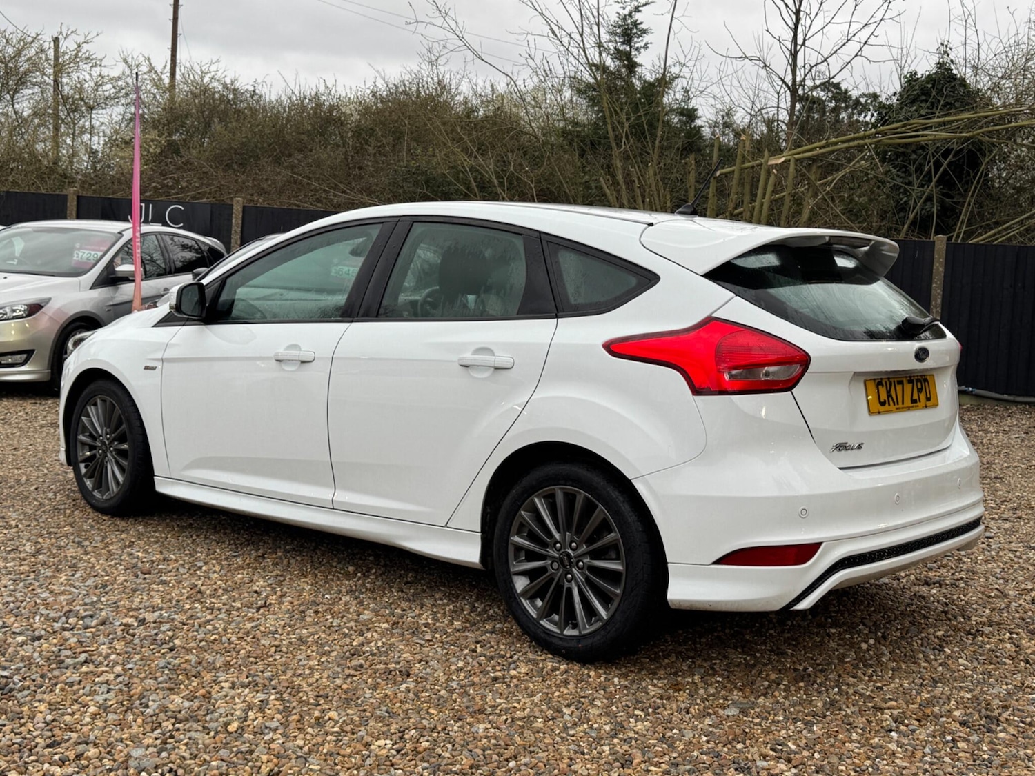 Used Ford Focus 2017 for sale - 77978057: Photo 2