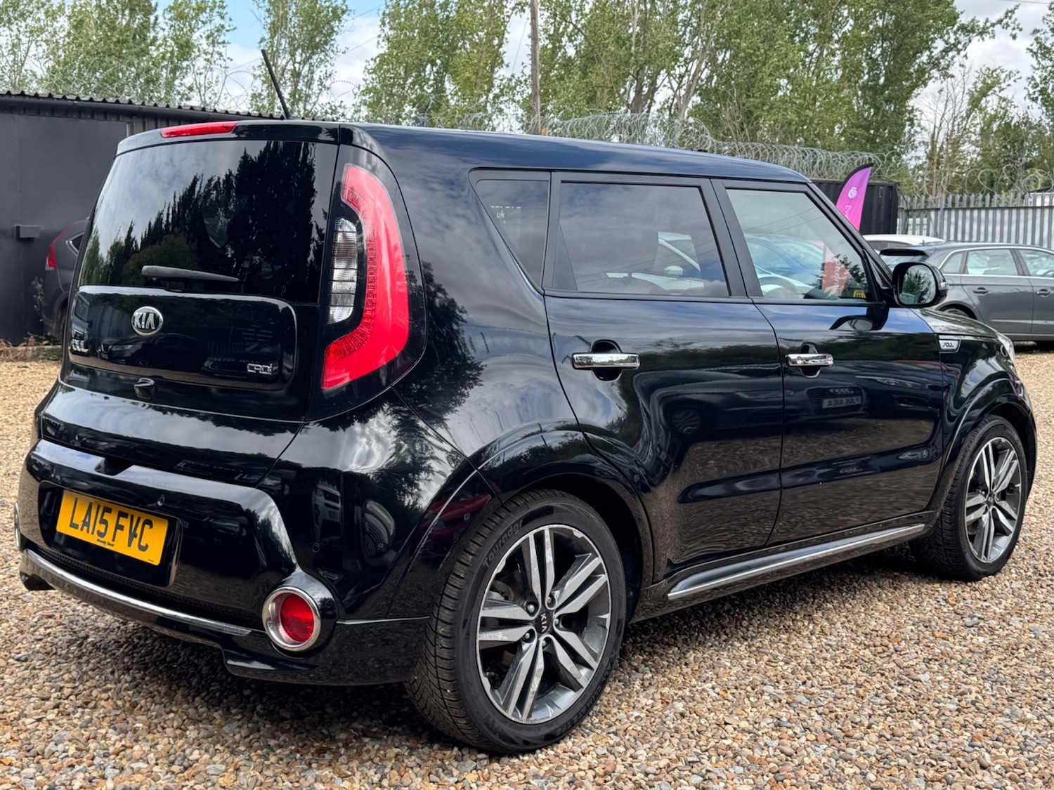 Used Kia Soul 2015 for sale - 76473788: Photo 2