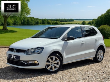 Used Volkswagen Polo 2015 for sale - 79520389: Photo