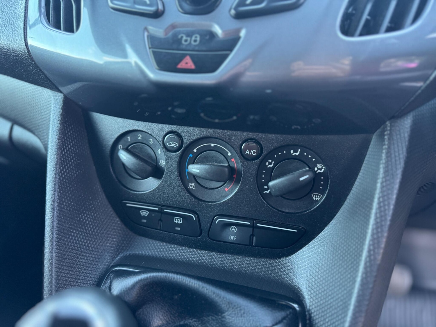 Used Ford Transit Connect 2017 for sale - 76742981: Photo 37