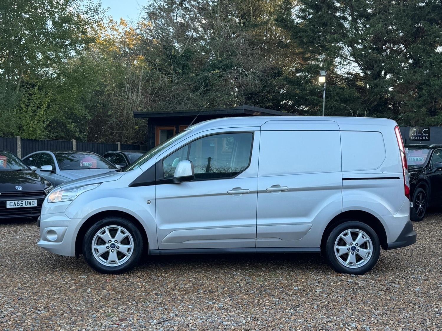 Used Ford Transit Connect 2017 for sale - 76742981: Photo 6