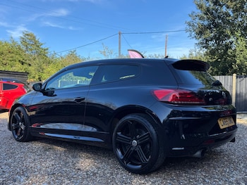 Used Volkswagen Scirocco 2016 for sale - 76472849: Photo