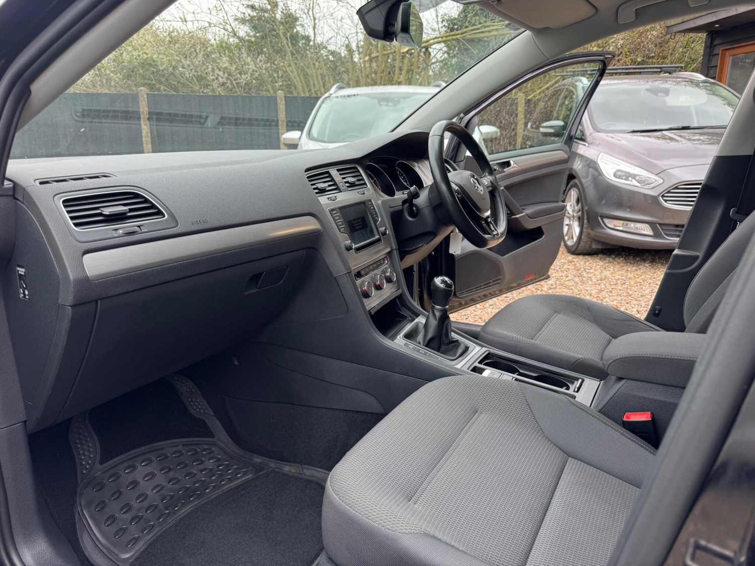 Used Volkswagen Golf for sale - 78128007: Photo 31