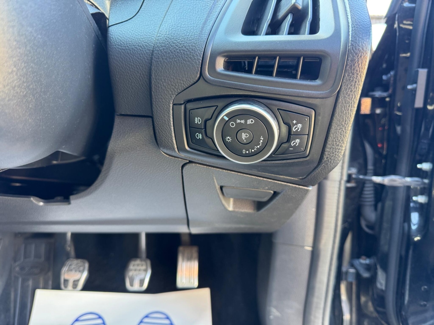 Used Ford Focus 2017 for sale - 78062602: Photo 12