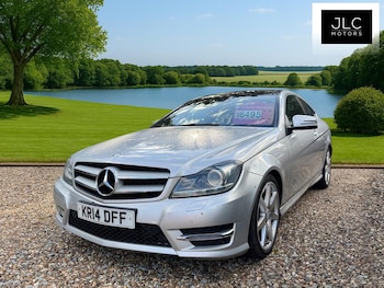 Used Mercedes-Benz C Class 2014 for sale - 76472246: Photo