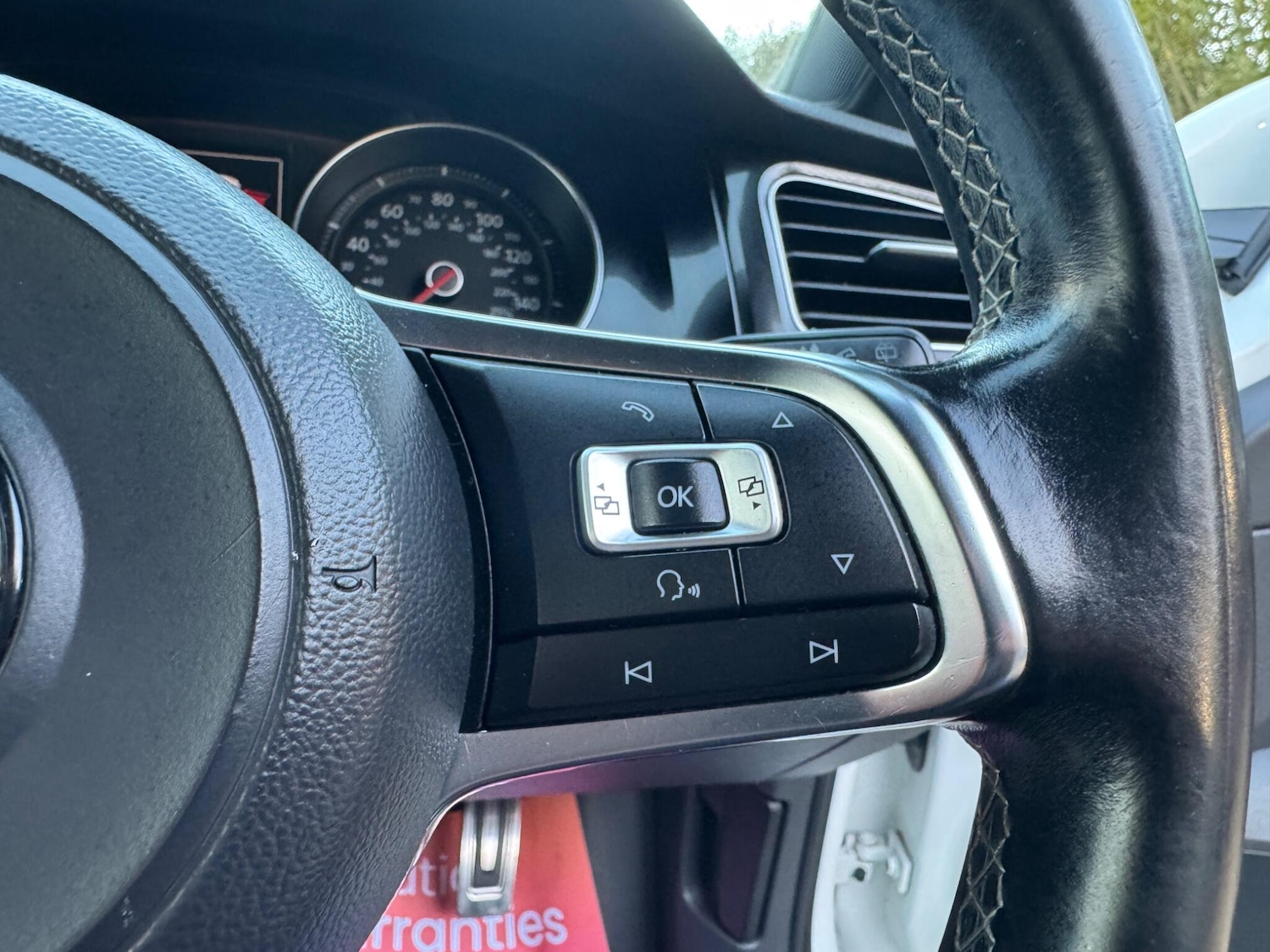 Used Volkswagen Golf 2015 for sale - 76742759: Photo 25