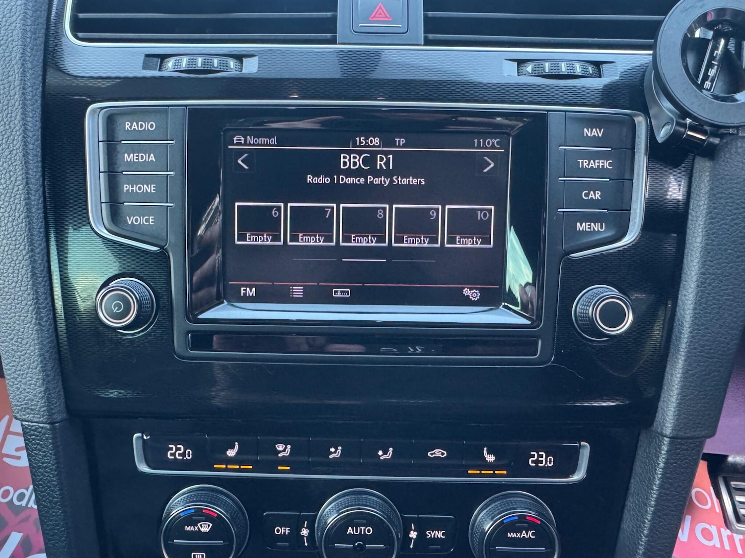 Used Volkswagen Golf 2015 for sale - 76742759: Photo 30