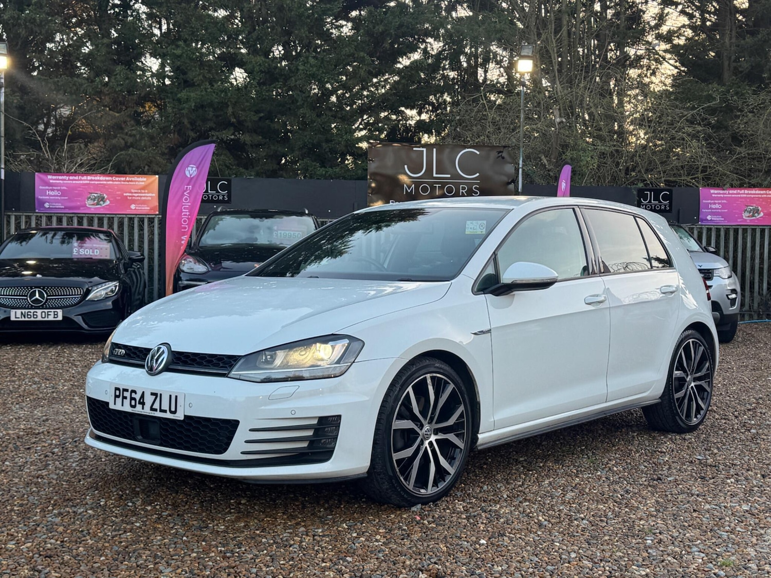 Used Volkswagen Golf 2015 for sale - 76742759: Photo 6