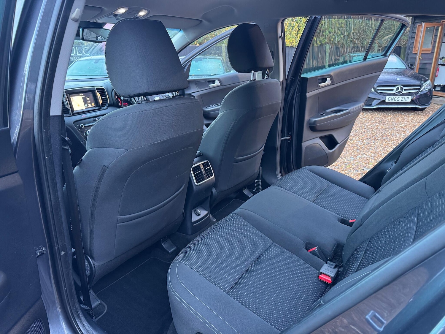 Used Kia Sportage 2018 for sale - 77755205: Photo 35