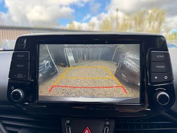 Used Hyundai i30 2018 for sale - 79831647: Photo